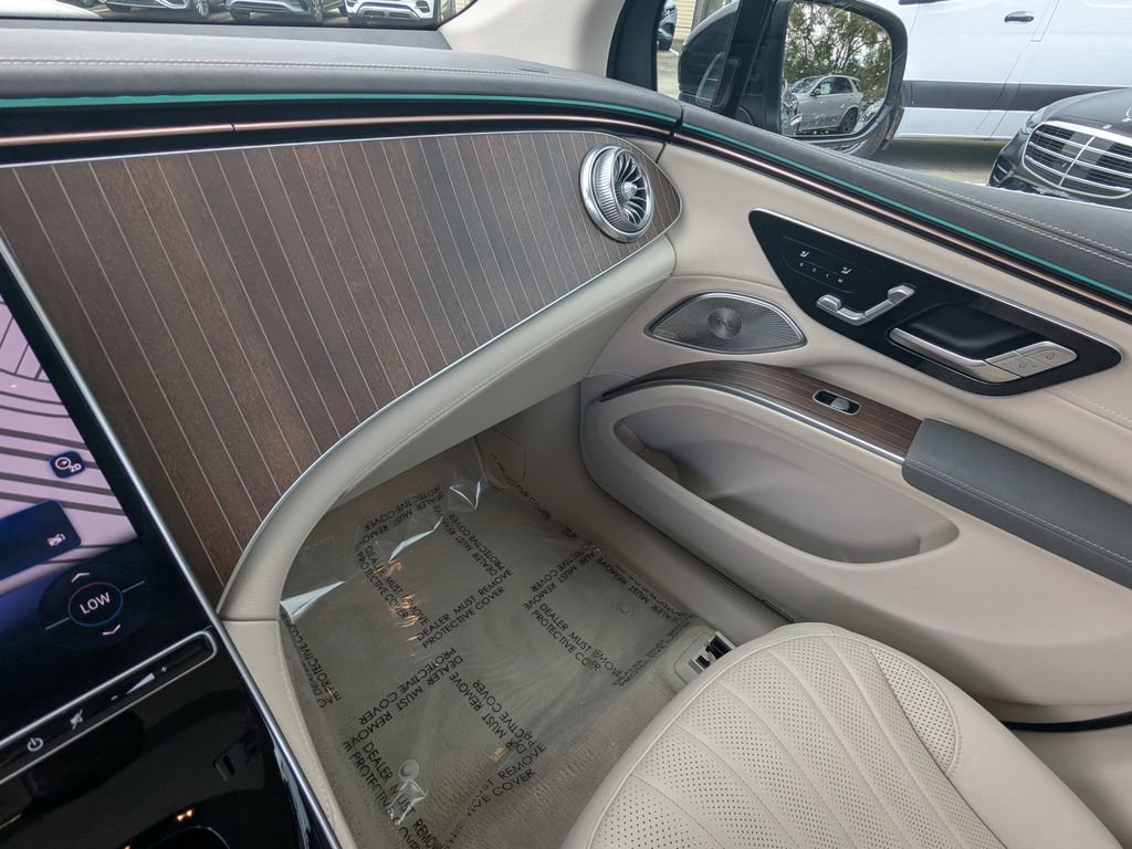 Certified 2023 Mercedes-Benz EQS 450+ 4MATIC SUV image 4
