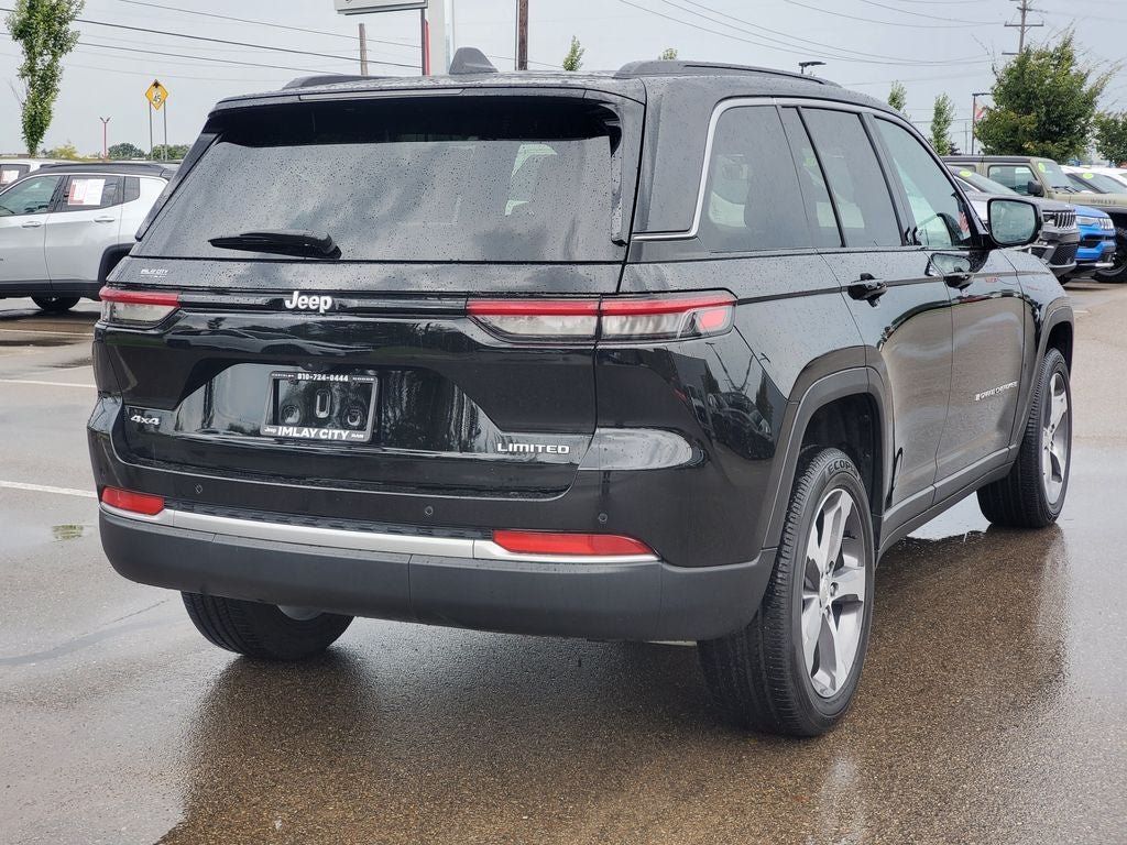 Used 2026 Jeep Grand Cherokee Limited AWD/4WD image 4