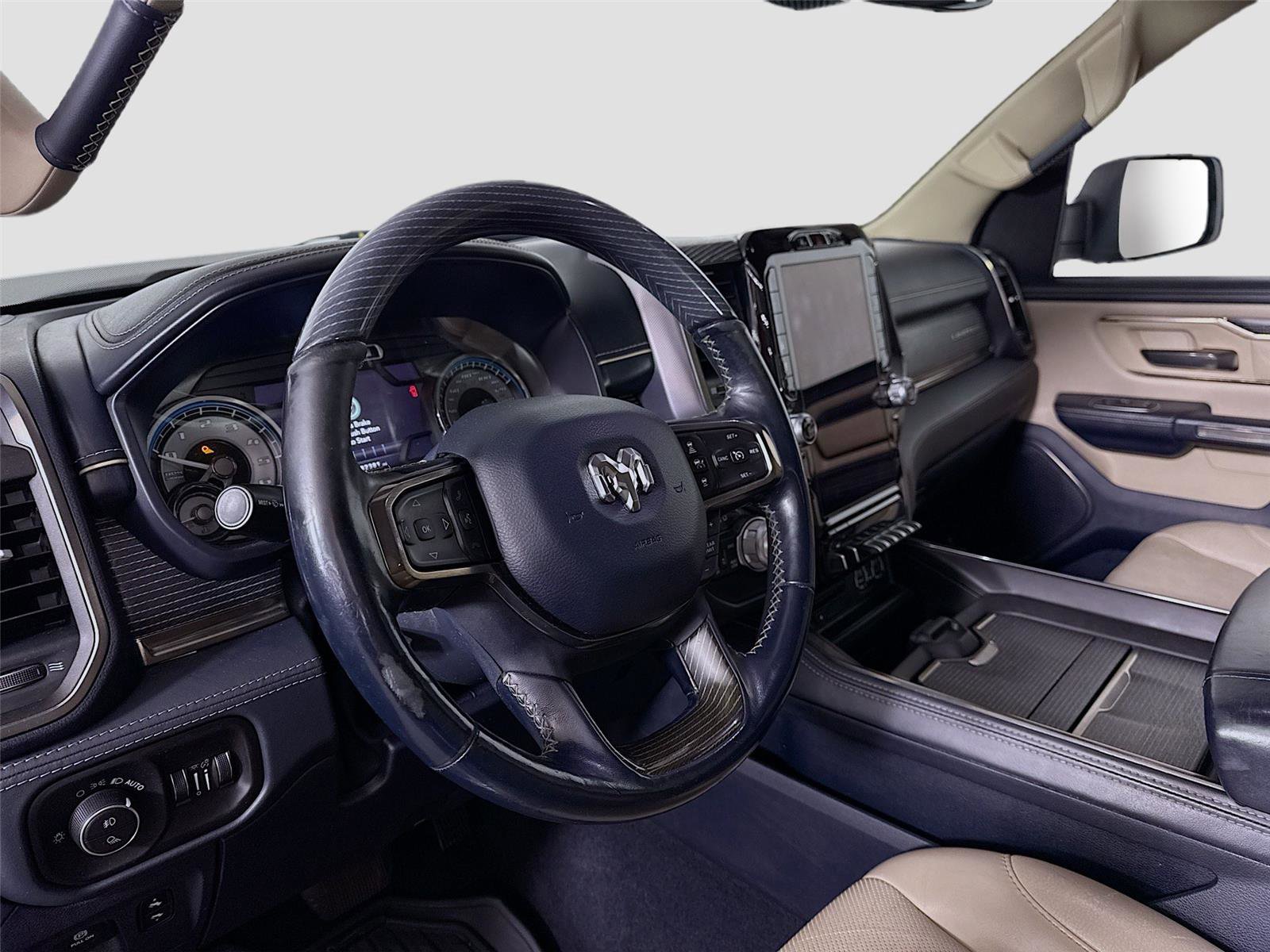 Used 2019 RAM 1500 Limited w/ Advanced Safety Group image 3