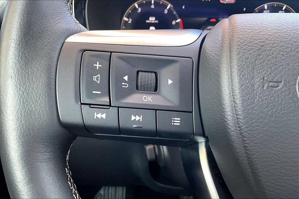 Used 2026 INFINITI QX60 Sport AWD/4WD image 18