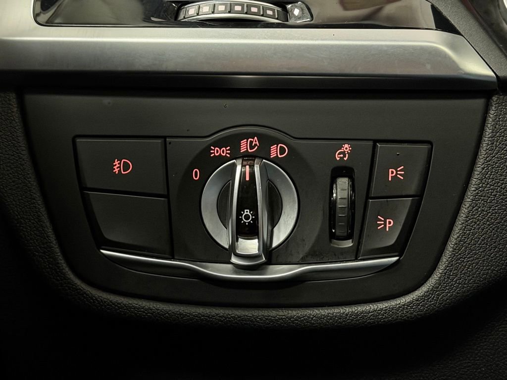 Used 2018 BMW X3 M40i image 14