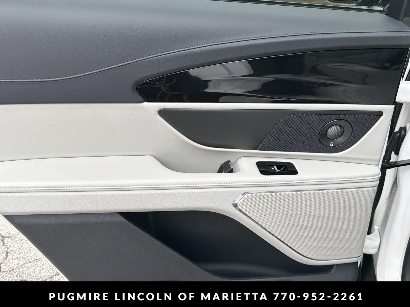 New 2026 Lincoln Nautilus Premier w/ Equipment Group 102A AWD/4WD image 22