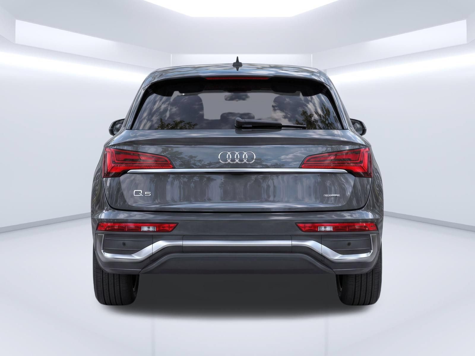 Certified 2023 Audi Q5 2.0T Premium Plus w/ Premium Plus Package AWD/4WD image 4