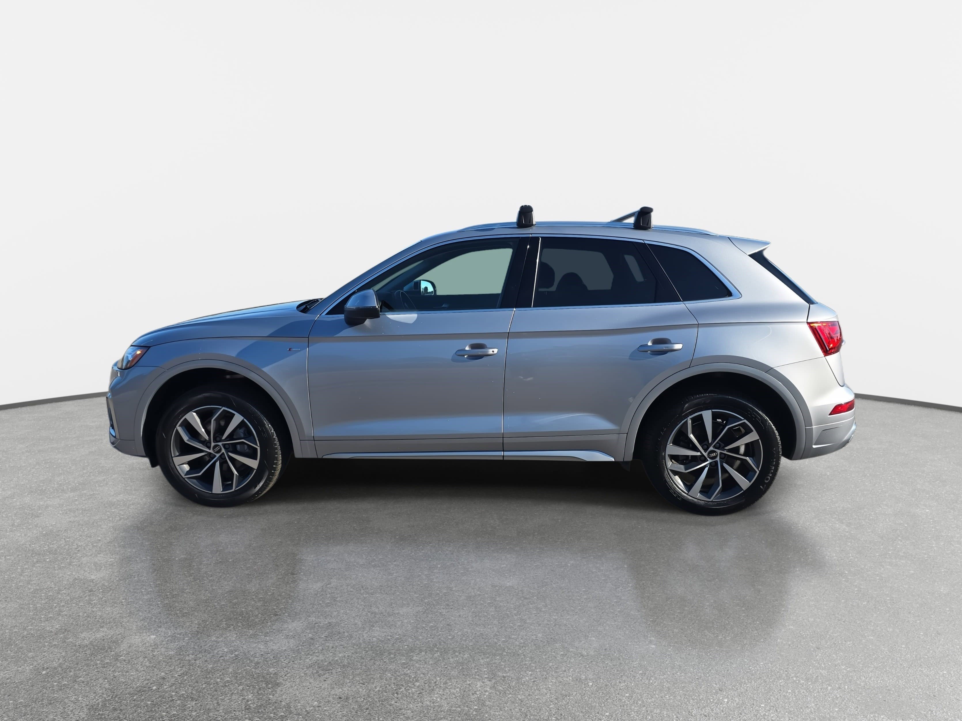 Certified 2024 Audi Q5 2.0T Premium Plus image 8