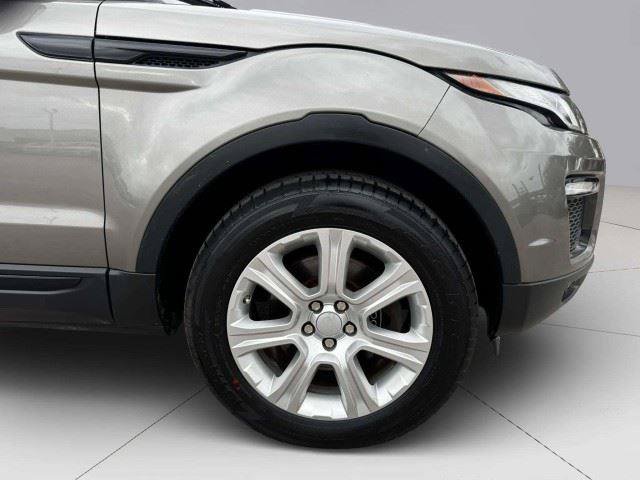 Used 2017 Land Rover Range Rover Evoque SE Premium AWD/4WD image 55
