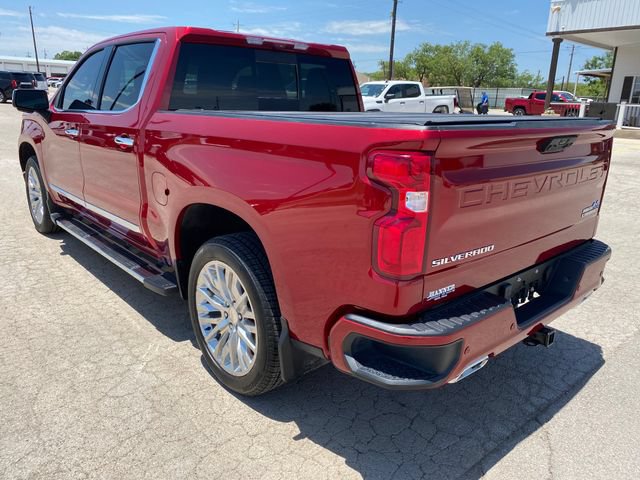 Used 2024 Chevrolet Silverado 1500 High Country w/ Technology Package AWD/4WD image 4