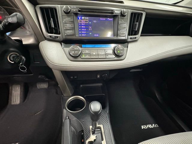 Used 2013 Toyota RAV4 XLE AWD/4WD image 20
