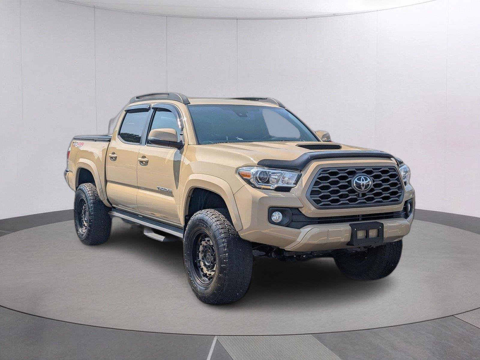 Used 2020 Toyota Tacoma TRD Sport AWD/4WD image 9