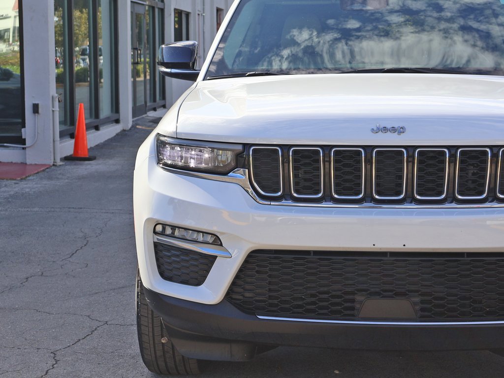 Used 2022 Jeep Grand Cherokee Limited w/ Trailer Tow Prep Group (B) image 14