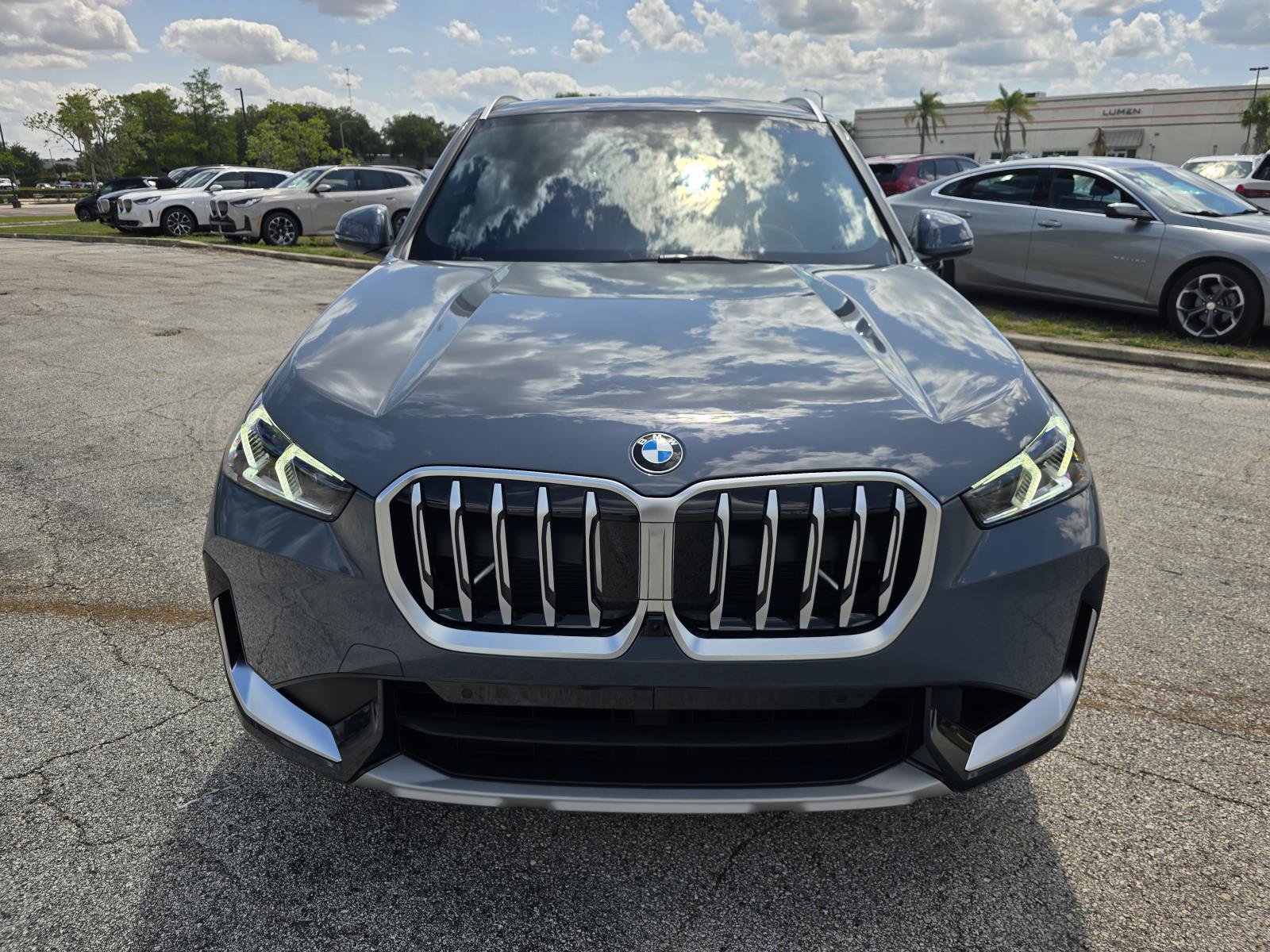 New 2026 BMW X1 xDrive28i w/ Technology Package AWD/4WD image 2