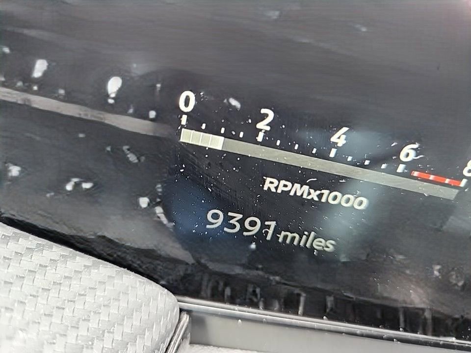 Certified 2025 Nissan Kicks SR image 10