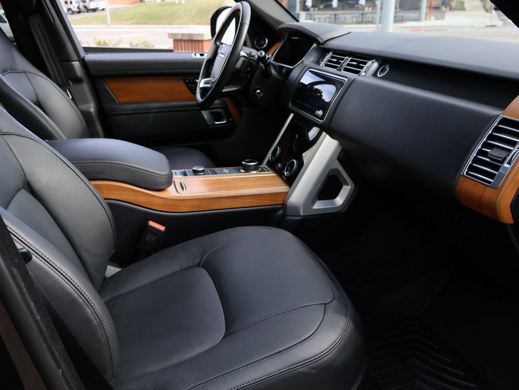 Used 2022 Land Rover Range Rover Westminster Edition image 7