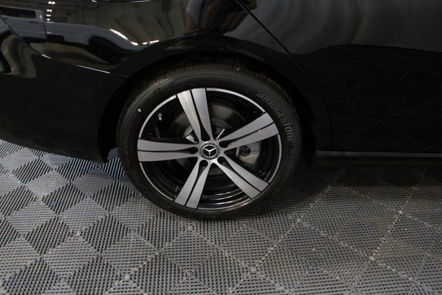 New 2025 Mercedes-Benz C 300 4MATIC Sedan image 9