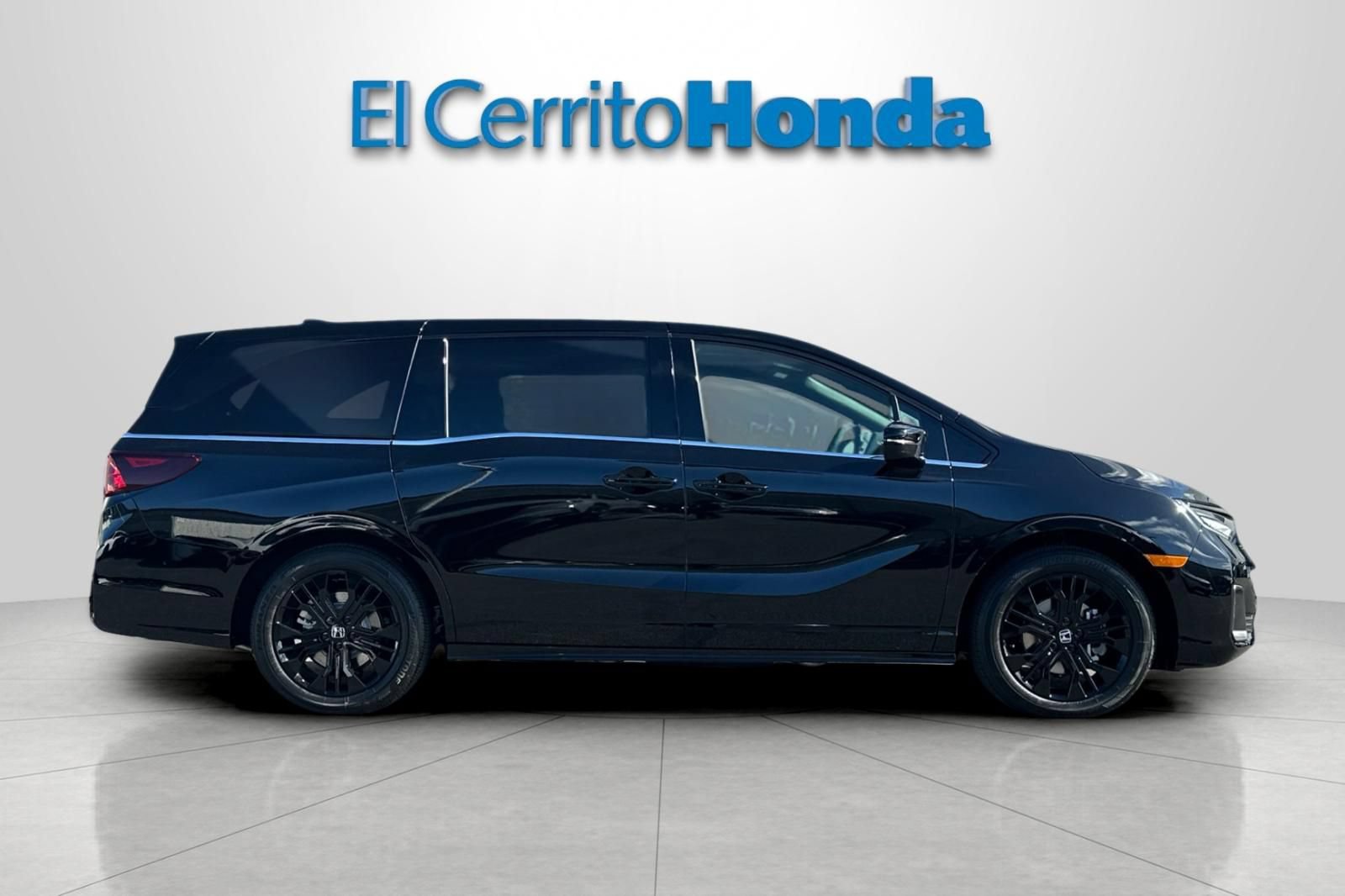 New 2026 Honda Odyssey Sport-L image 2