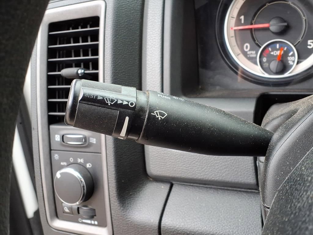 Used 2017 RAM 3500 Tradesman w/ Chrome Appearance Group image 26