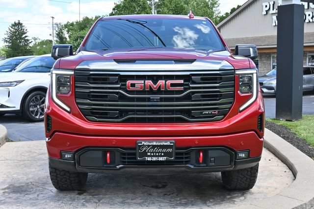 Used 2024 GMC Sierra 1500 AT4 w/ AT4 Premium Package AWD/4WD image 2