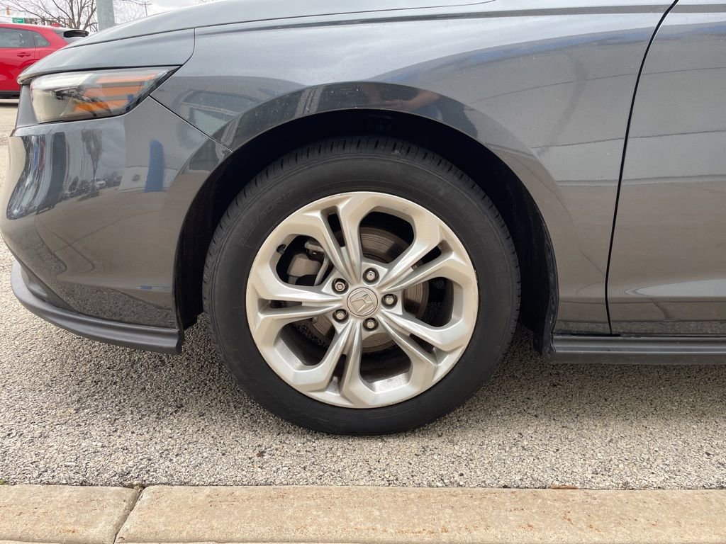 Used 2023 Honda Accord LX image 15