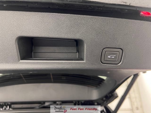 Used 2025 GMC Acadia Elevation FWD image 36