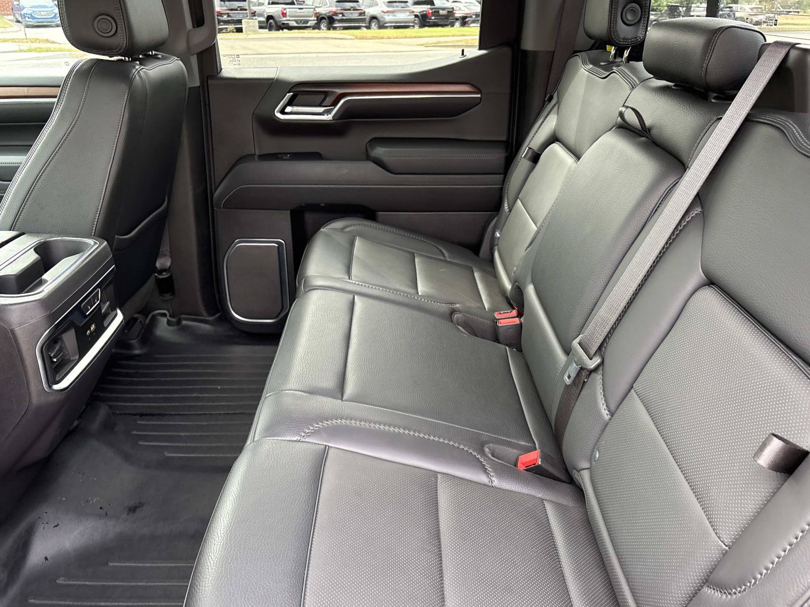 Used 2024 GMC Sierra 1500 Denali w/ Denali Reserve Package AWD/4WD image 32