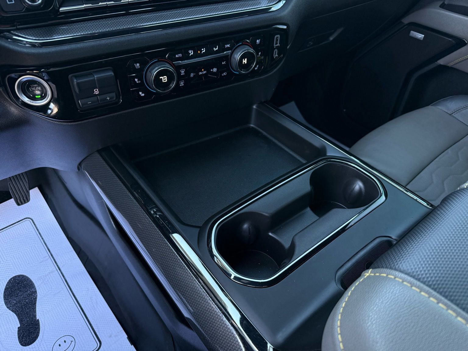 Used 2024 Chevrolet Silverado 2500 ZR2 w/ Technology Package image 52