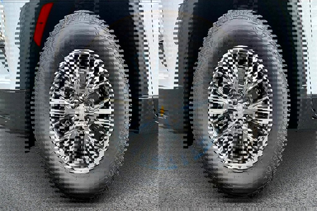 New 2026 Chevrolet Traverse LT w/ Driver Confidence Package image 11