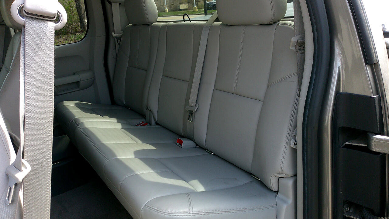 Used 2013 GMC Sierra 1500 SLE w/ Power Tech Package image 30