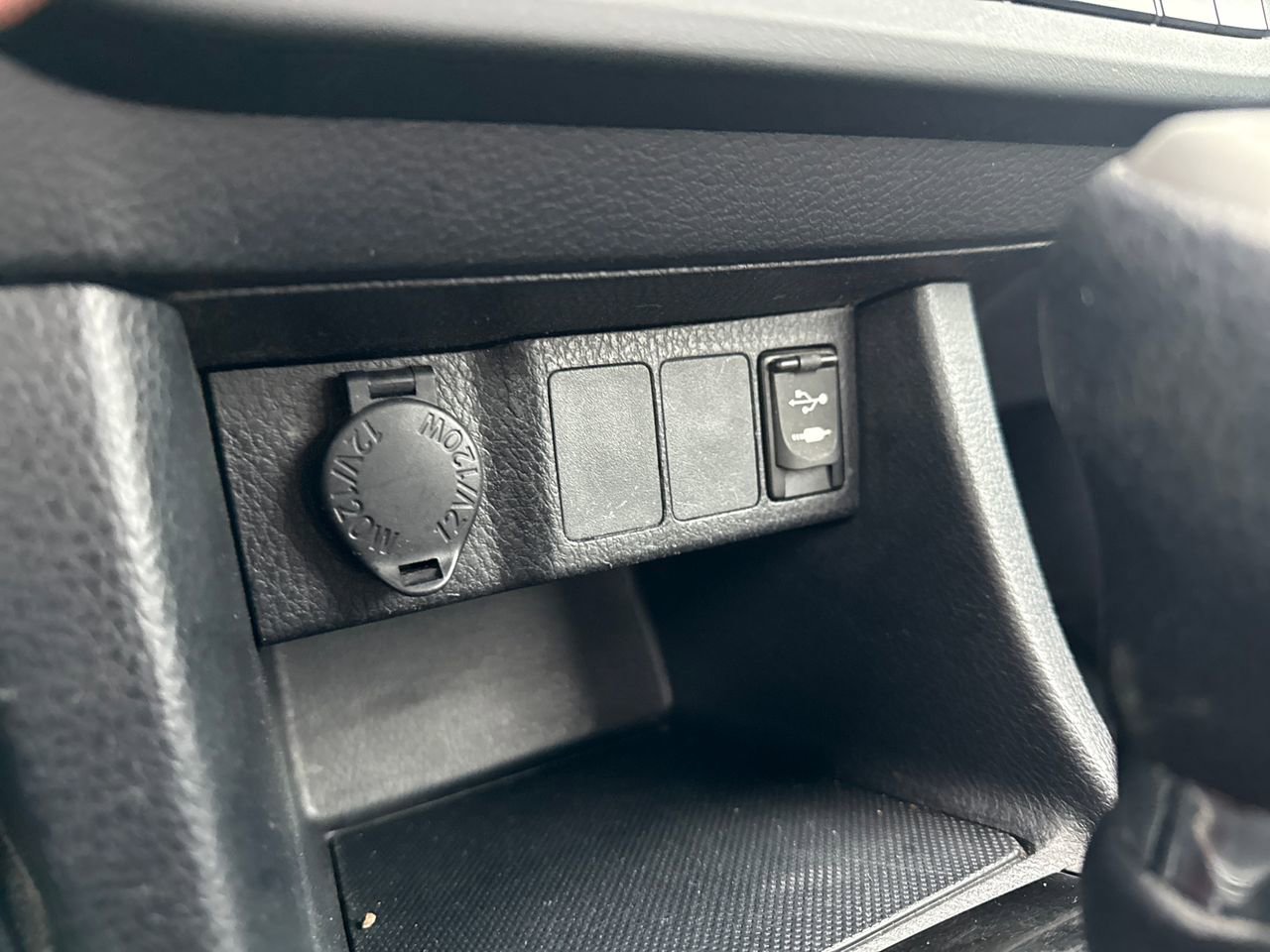 Used 2016 Toyota Corolla LE image 20