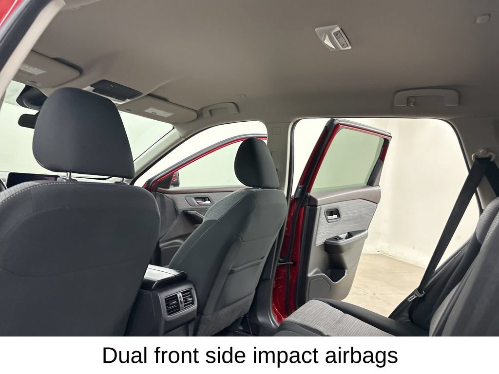 Used 2023 Nissan Rogue SV AWD/4WD image 28