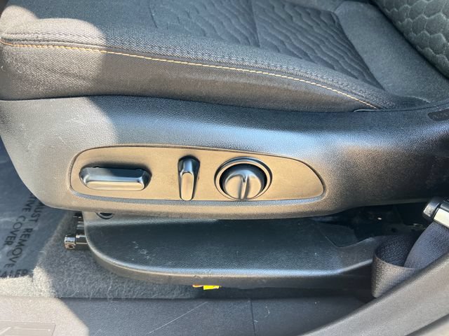 Used 2024 Chevrolet Equinox LT AWD/4WD image 12