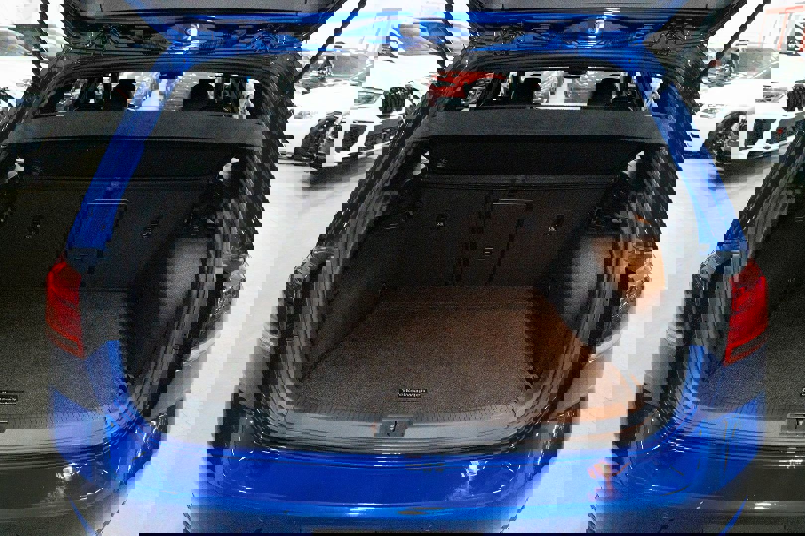 Used 2018 Volkswagen Golf 4-Door image 21