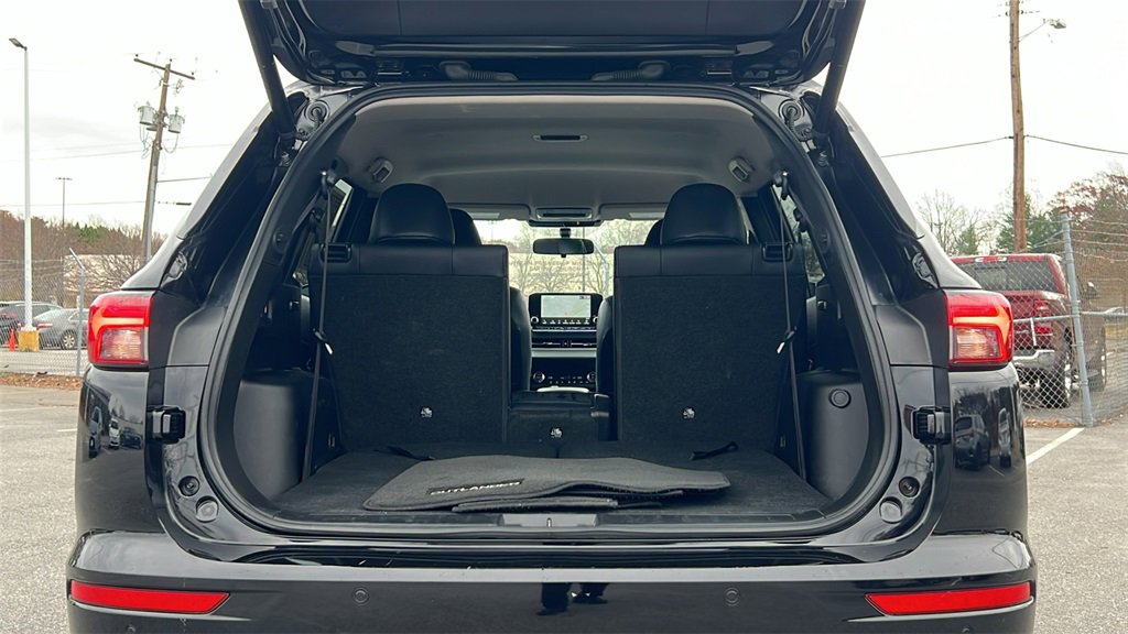 Used 2024 Mitsubishi Outlander SE image 16