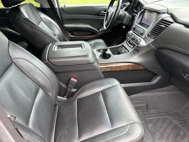 Used 2019 Chevrolet Suburban LT AWD/4WD image 29