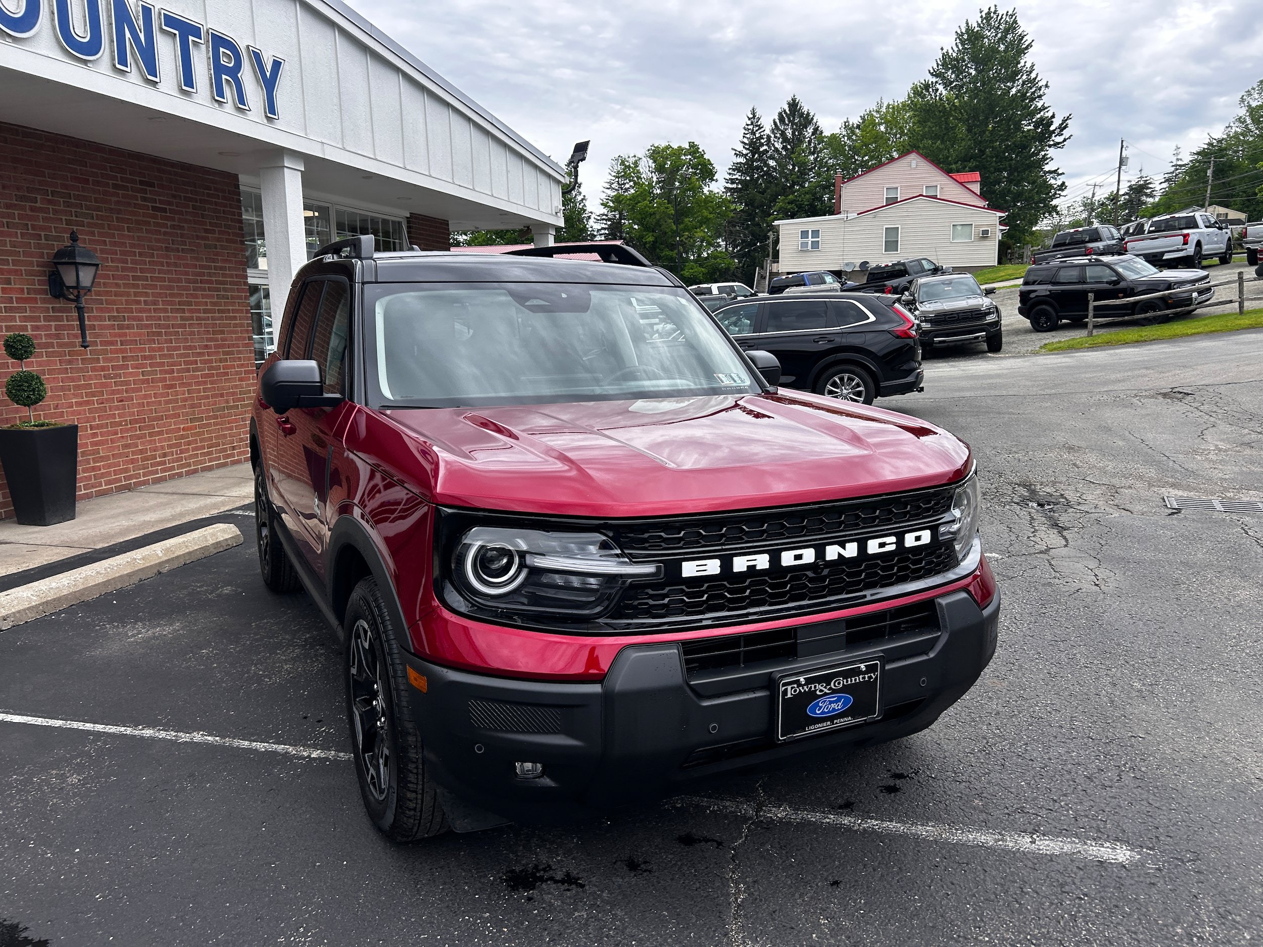Used 2025 Ford Bronco Sport Outer Banks w/ Outer Banks Tech Package+ AWD/4WD image 16