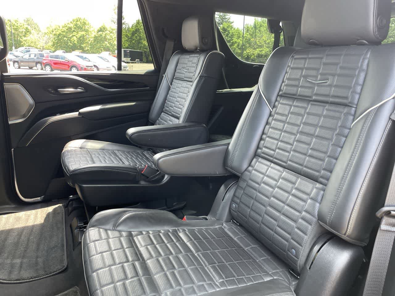 Used 2023 Cadillac Escalade V AWD/4WD image 20