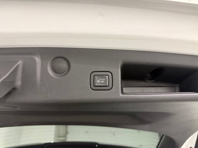 Certified 2022 Chevrolet Equinox LT AWD/4WD image 9