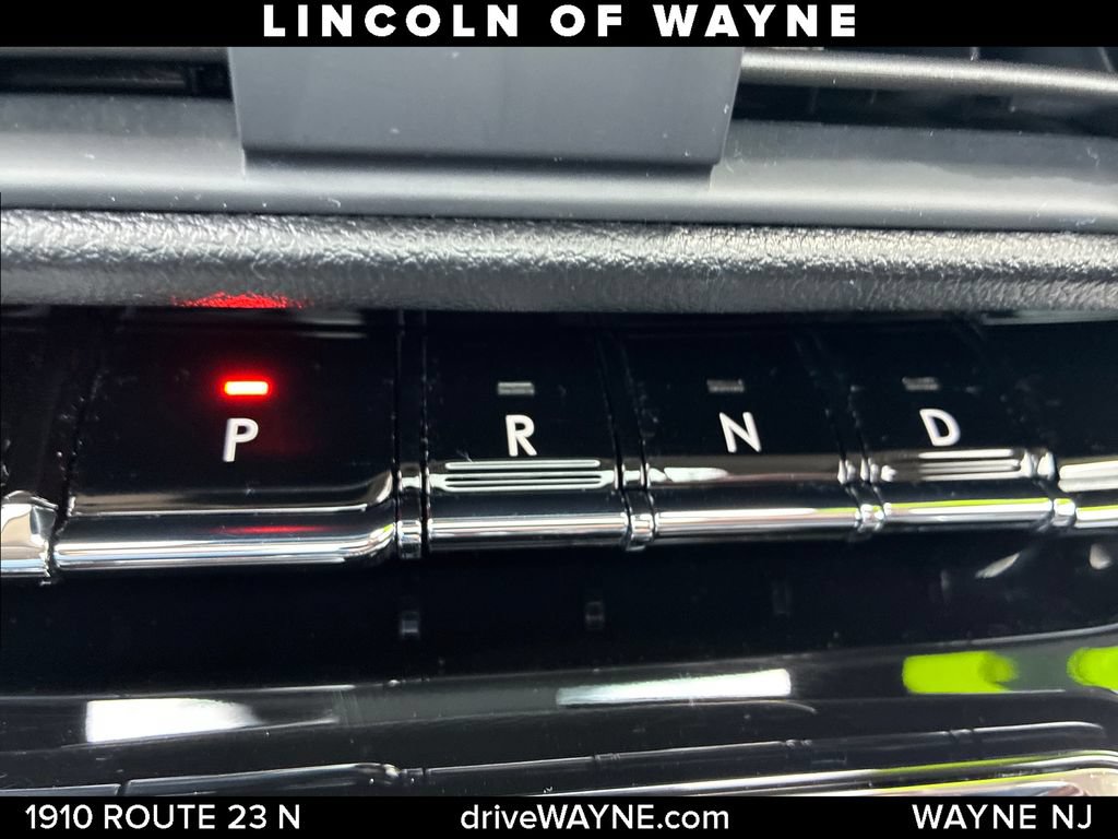 Certified 2024 Lincoln Corsair AWD w/ Equipment Group 101A image 22