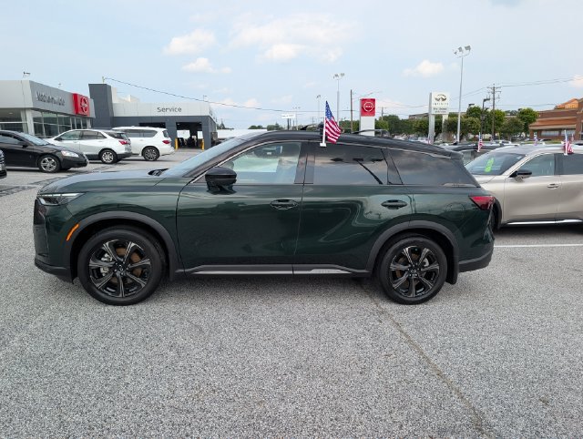 Used 2026 INFINITI QX60 Autograph w/ Dark Cargo Package AWD/4WD image 2