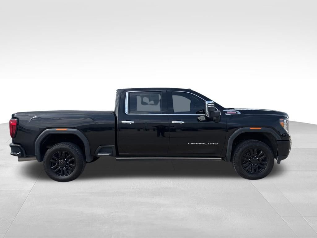 Used 2023 GMC Sierra 2500 Denali w/ Denali Black Diamond Edition image 5