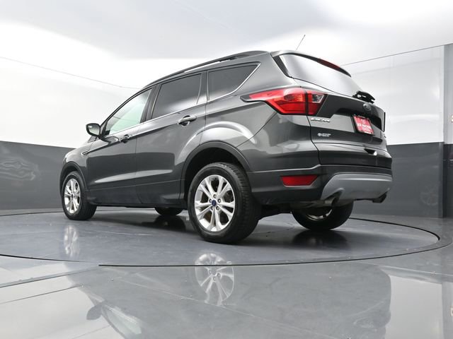 Used 2019 Ford Escape SEL image 46