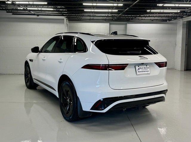Used 2024 Jaguar F-PACE R-Dynamic S image 7