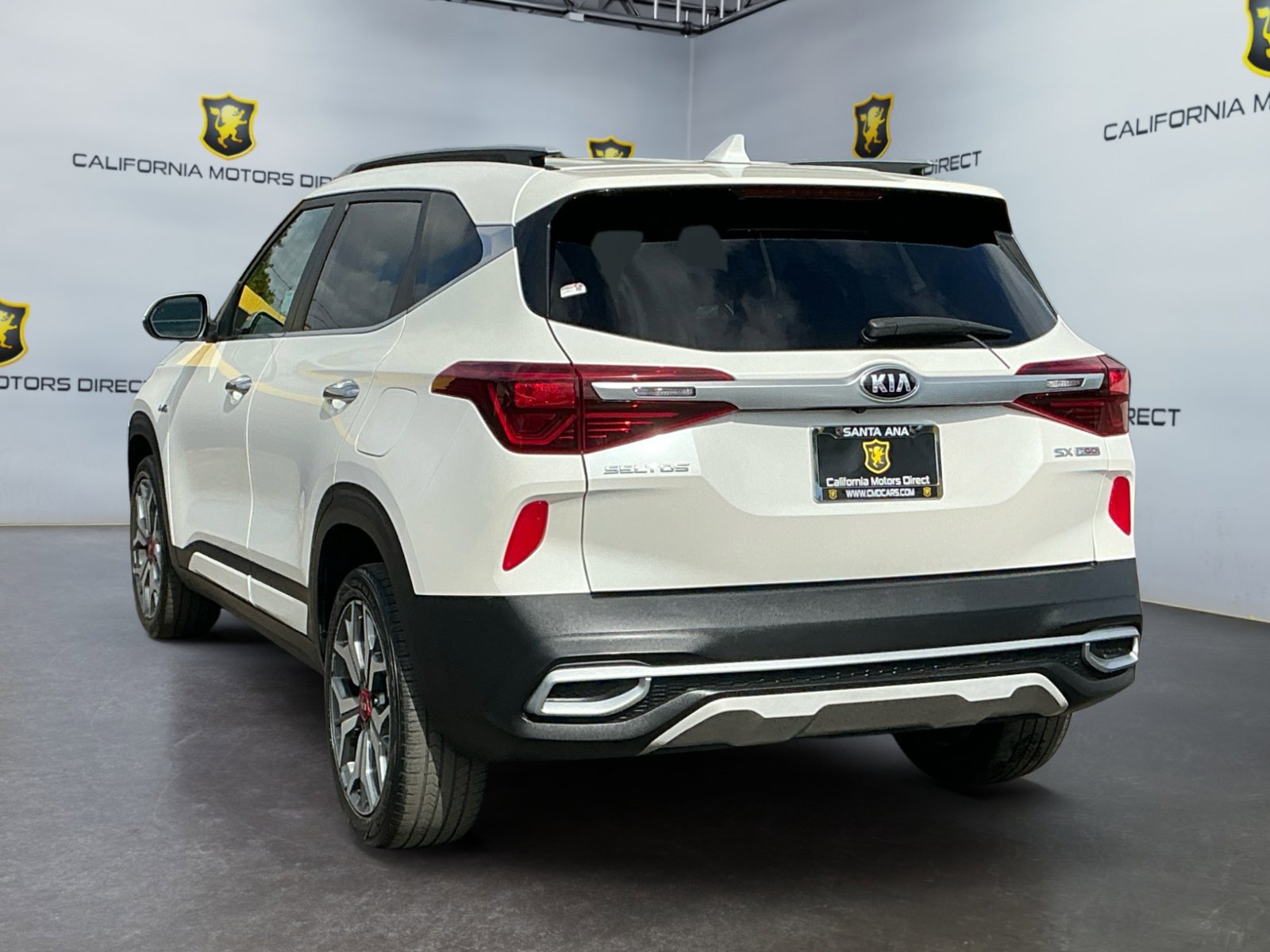 Used 2021 Kia Seltos SX w/ SX Sunroof Package AWD/4WD image 7