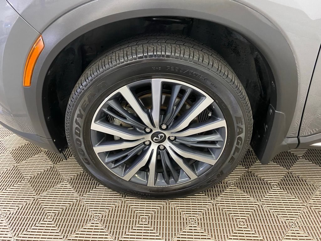 Used 2023 INFINITI QX60 Autograph AWD/4WD image 4