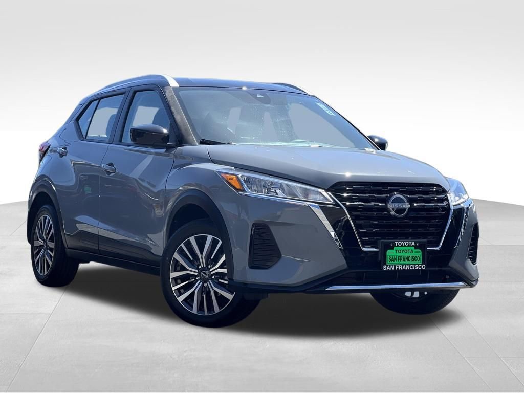 Used 2023 Nissan Kicks SV FWD image 7