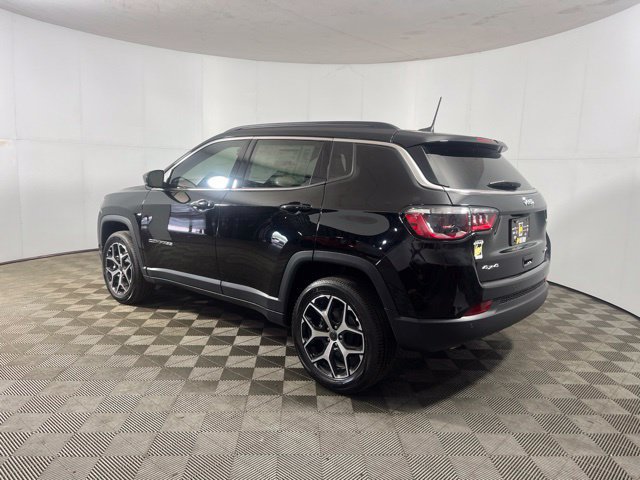 New 2026 Jeep Compass Limited w/ Sun, Sound & Navigation Group AWD/4WD image 4