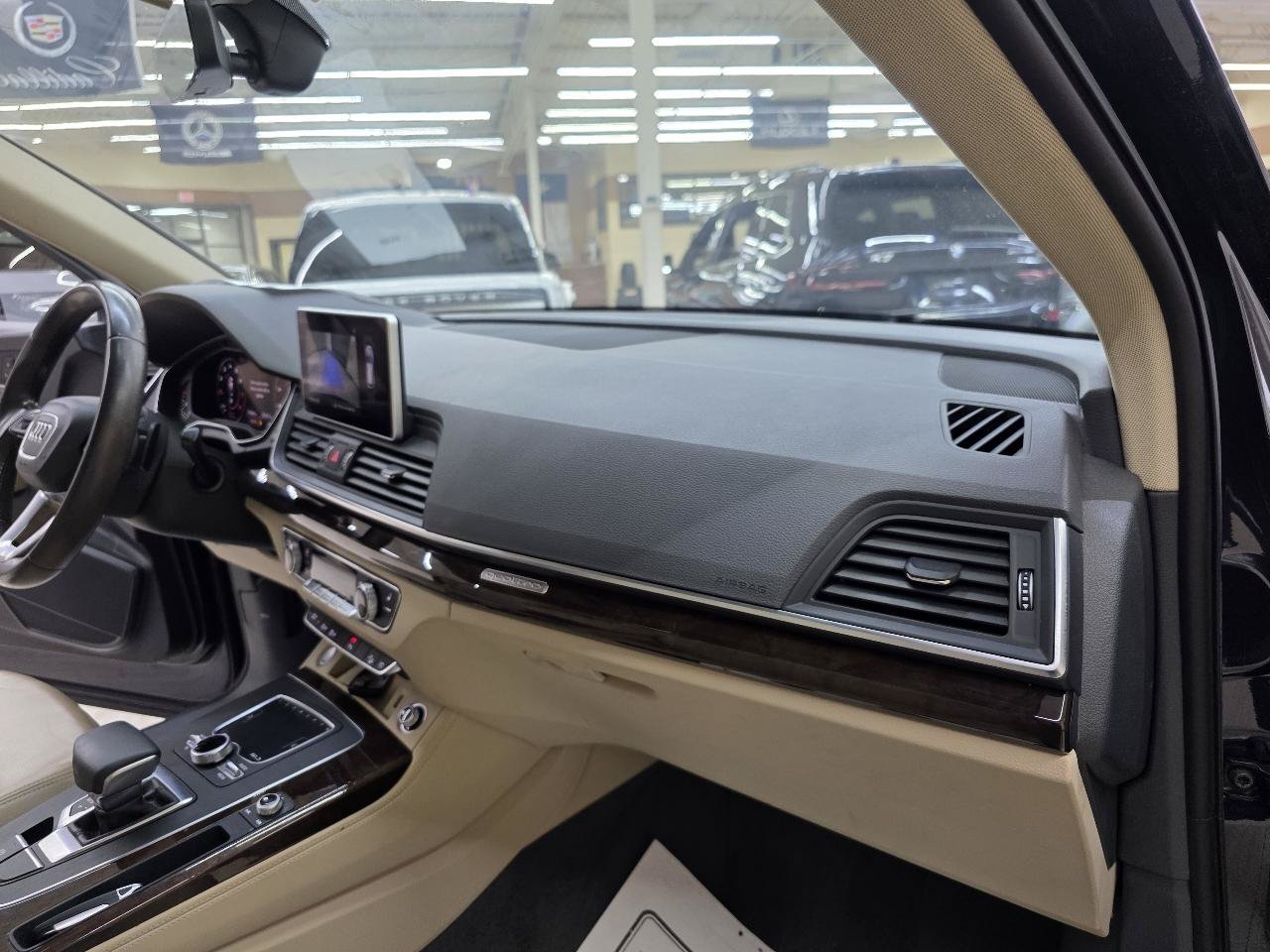 Used 2020 Audi Q5 2.0T Premium Plus AWD/4WD image 23