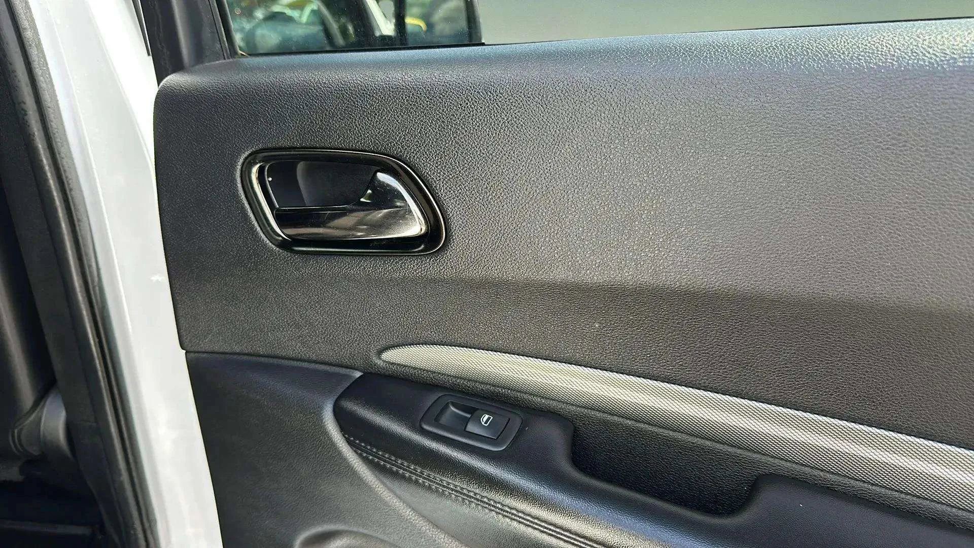 Used 2020 Dodge Durango GT image 29