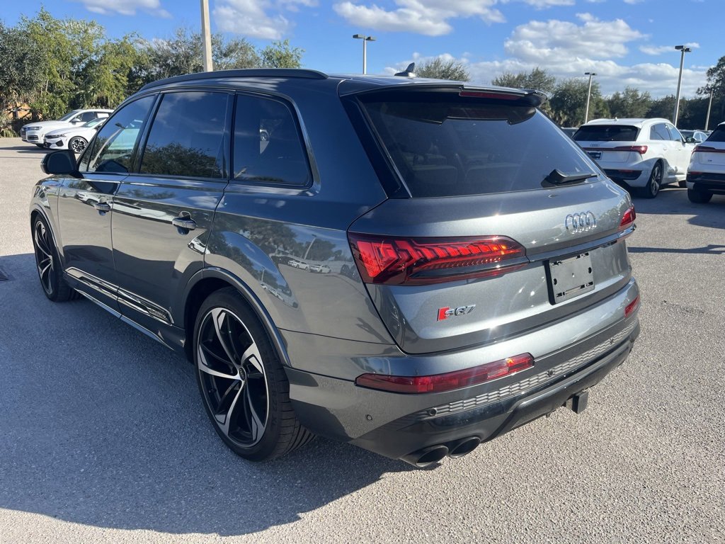 Used 2024 Audi SQ7 Prestige w/ Prestige Package image 11