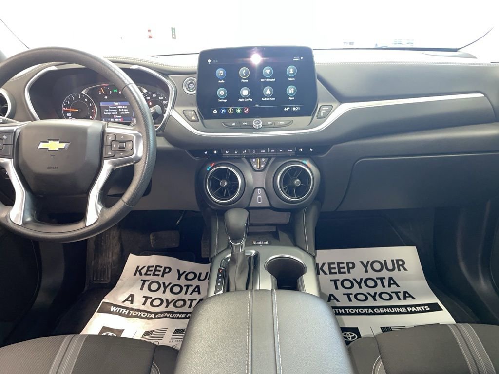 Used 2024 Chevrolet Blazer LT w/ Convenience Package image 11