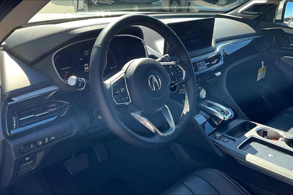 New 2026 Acura MDX w/ Technology Package FWD image 18