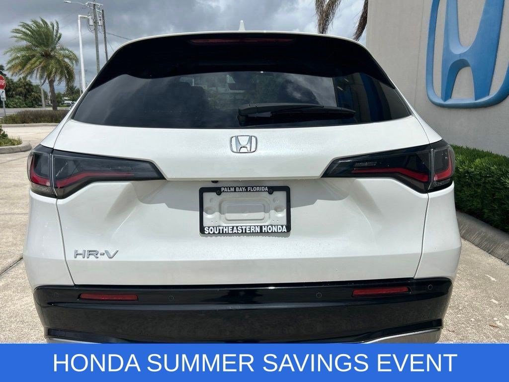 Used 2024 Honda HR-V EX-L image 8
